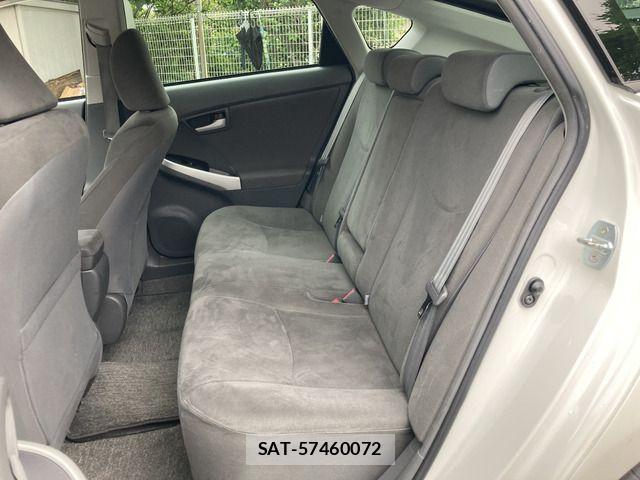 Toyota PRIUS 2011-04 7502346-4