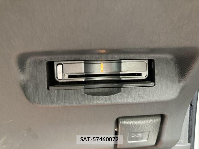 Toyota PRIUS 2011-04 7502346-6