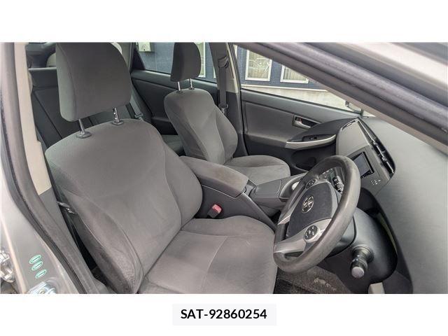 Toyota PRIUS 2010-03 7502352-11