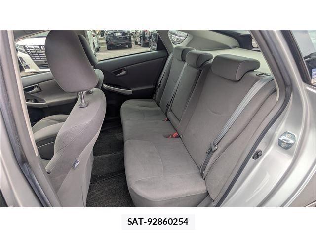 Toyota PRIUS 2010-03 7502352-14