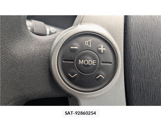 Toyota PRIUS 2010-03 7502352-15