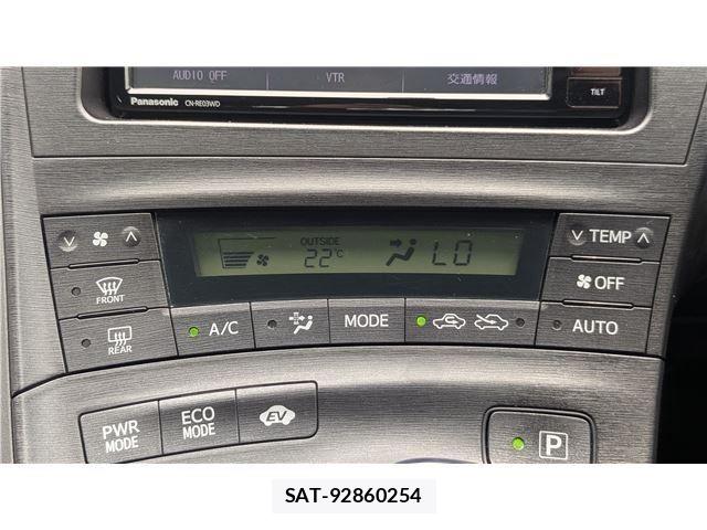 Toyota PRIUS 2010-03 7502352-21