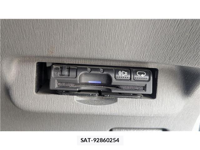 Toyota PRIUS 2010-03 7502352-22