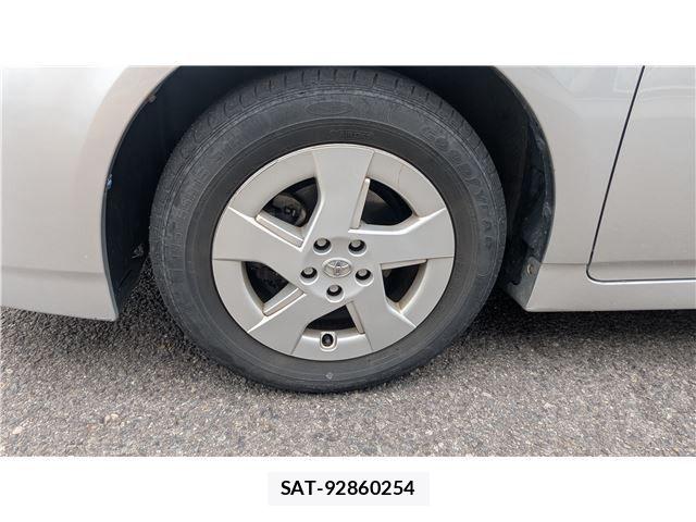 Toyota PRIUS 2010-03 7502352-25