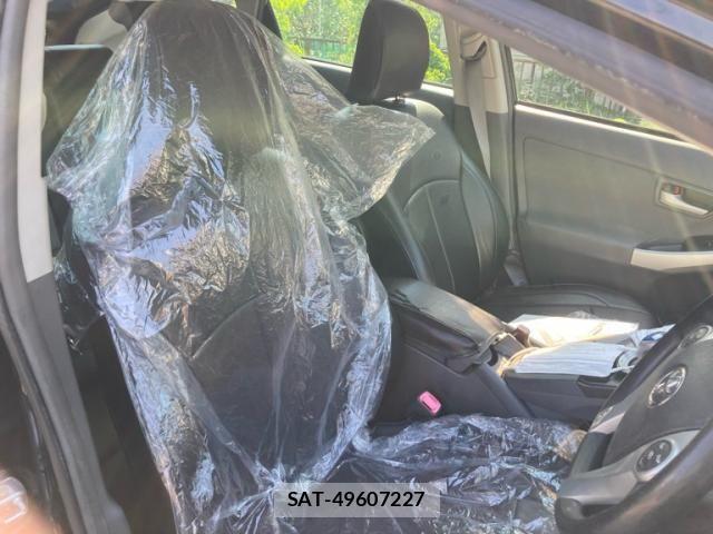 Toyota PRIUS 2010-01 7502357-13