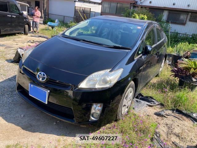 Toyota PRIUS 2010-01 7502357-1