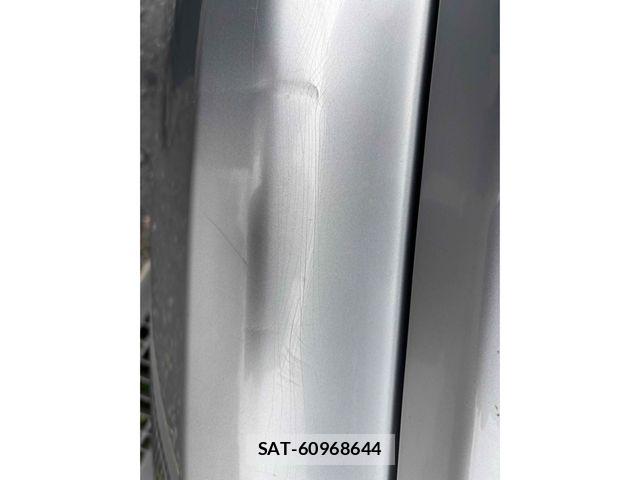 Toyota PRIUS 2012-03 7509721-12