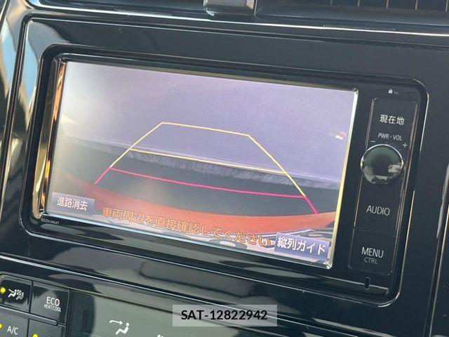 Toyota PRIUS 2015-12 7509708-3
