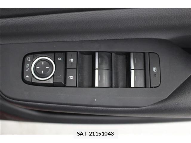 Toyota PRIUS 2023-10 7502278-28