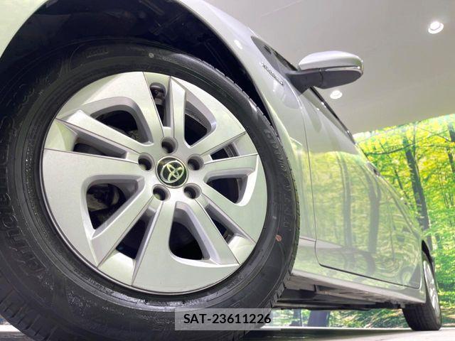 Toyota PRIUS 2018-04 7502328-12