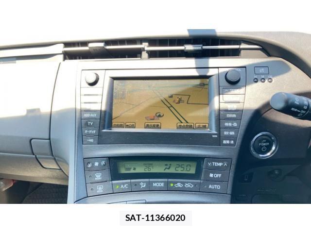 Toyota PRIUS 2010-03 7502363-16
