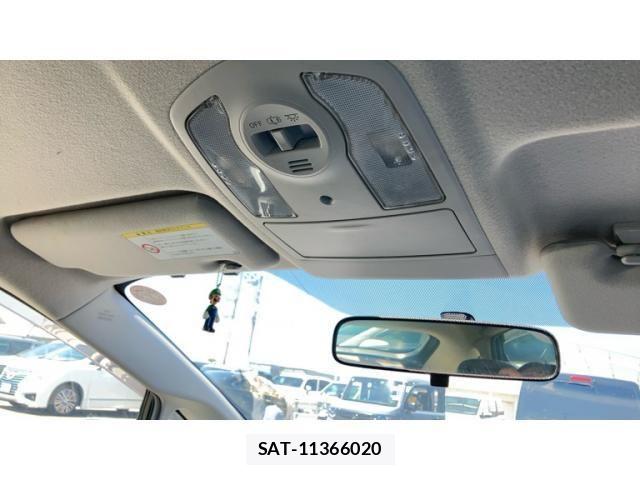 Toyota PRIUS 2010-03 7502363-21
