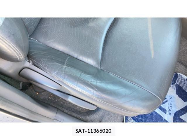 Toyota PRIUS 2010-03 7502363-26