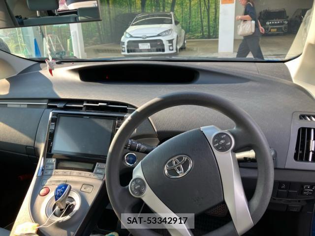 Toyota PRIUS 2013-09 7502345-7