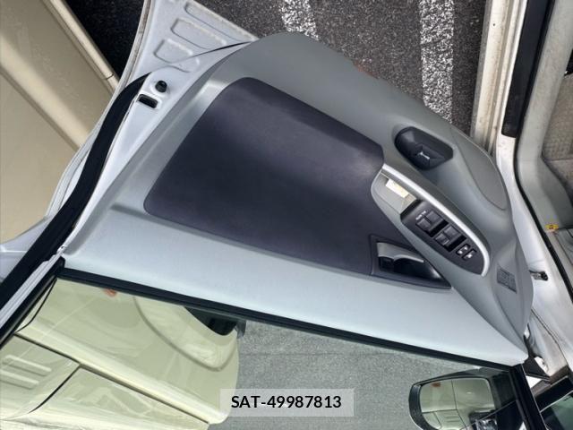 Toyota PRIUS 2010-09 7502359-11