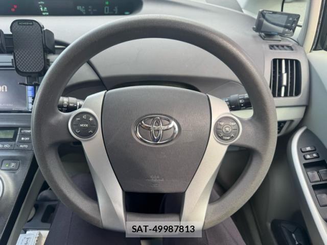 Toyota PRIUS 2010-09 7502359-16
