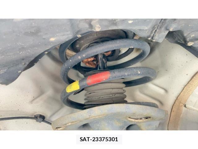 Toyota PRIUS 2012-01 7502358-23