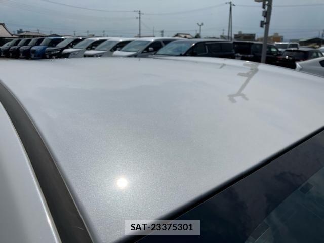 Toyota PRIUS 2012-01 7502358-3
