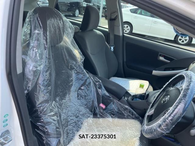 Toyota PRIUS 2012-01 7502358-7