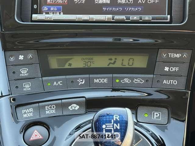 Toyota PRIUS 2010-02 7502335-11