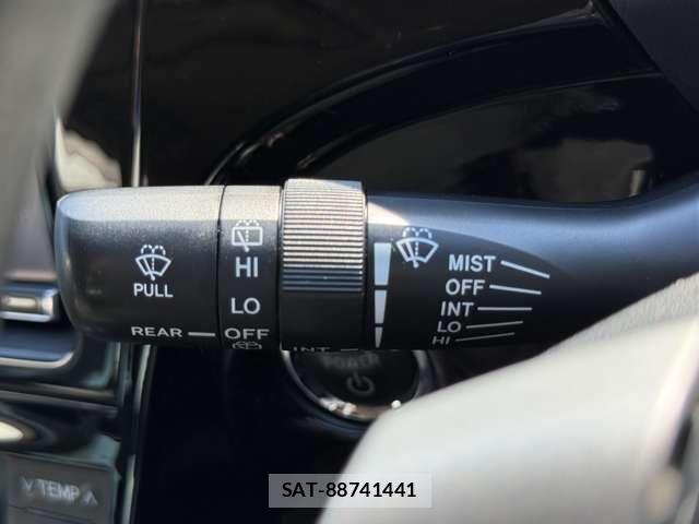 Toyota PRIUS 2010-02 7502335-15