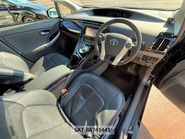 Toyota PRIUS 2010-02 7502335-18