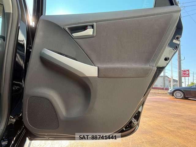 Toyota PRIUS 2010-02 7502335-27