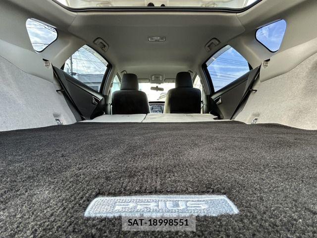 Toyota PRIUS 2010-06 7502340-16