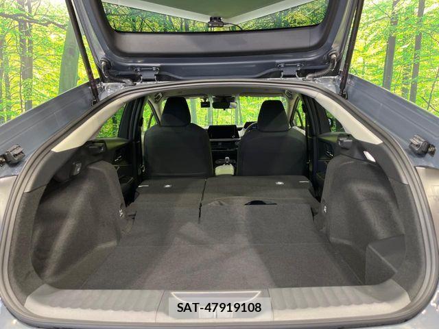 Toyota PRIUS 2025-11 7502273-9