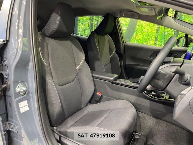 Toyota PRIUS 2025-11 7502273-7