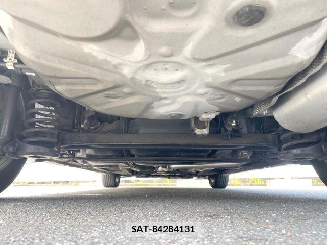 Toyota PRIUS 2015-04 7509716-18