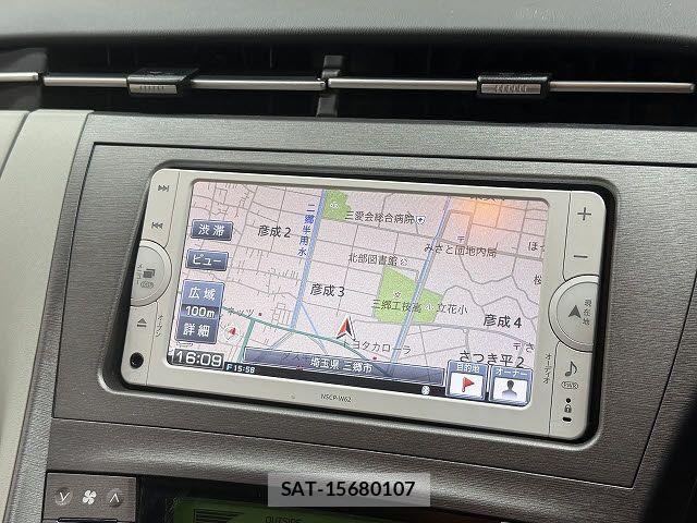 Toyota PRIUS 2012-07 7502332-10