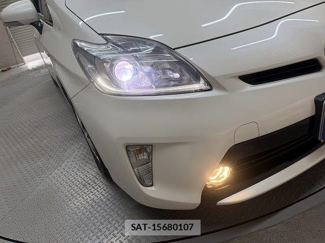 Toyota PRIUS 2012-07 7502332-6