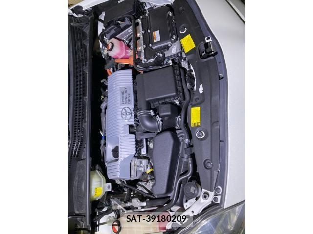 Toyota PRIUS 2014-08 7509727-6