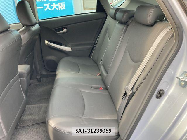 Toyota PRIUS 2009-06 7502343-4