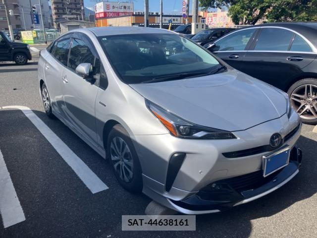 Toyota PRIUS 2019-08 7502324-0