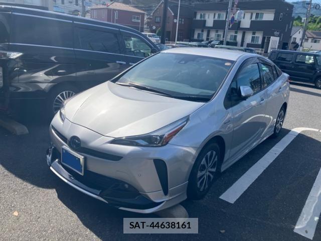 Toyota PRIUS 2019-08 7502324-2
