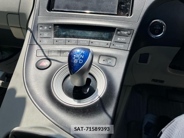 Toyota PRIUS 2009-12 7509740-20