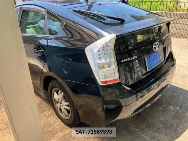 Toyota PRIUS 2009-12 7509740-3