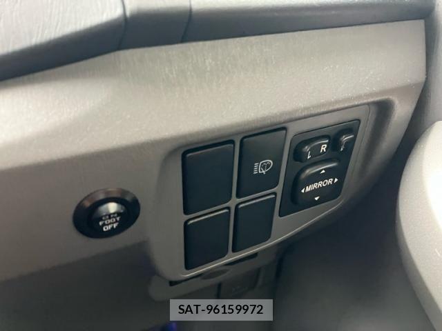 Toyota PRIUS 2010-08 7502351-14