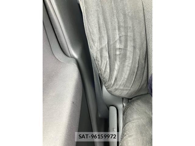 Toyota PRIUS 2010-08 7502351-19