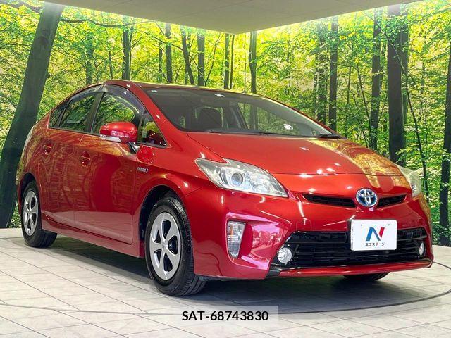 Toyota PRIUS 2012-06 7509718-15
