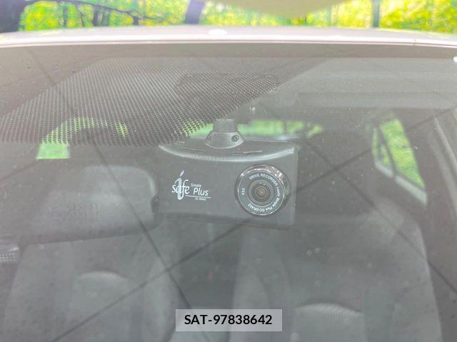 Toyota PRIUS 2021-09 7502288-5