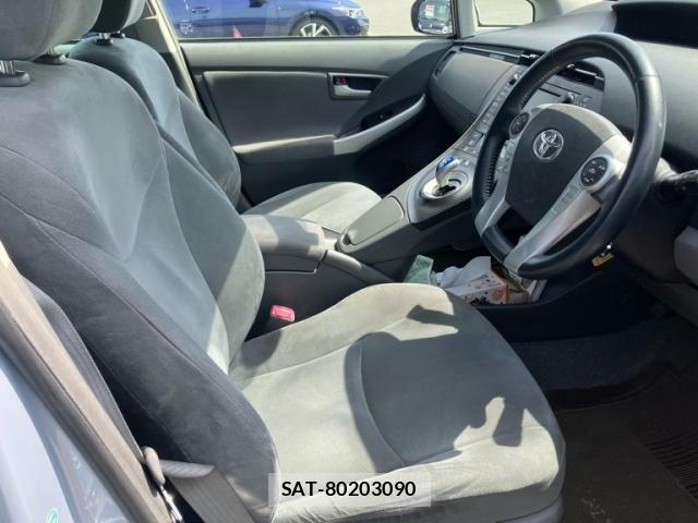 Toyota PRIUS 2009-07 7502353-15