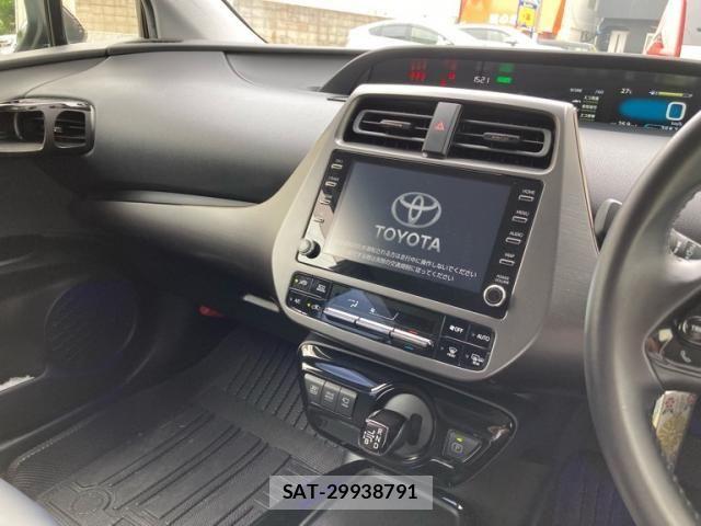 Toyota PRIUS 2022-03 7502286-20