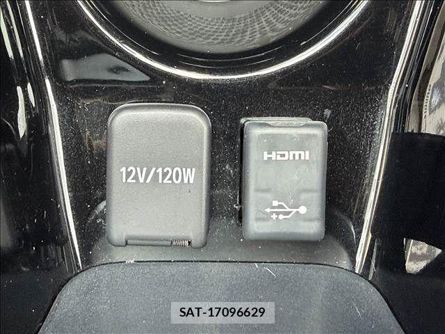 Toyota PRIUS 2019-05 7502311-15