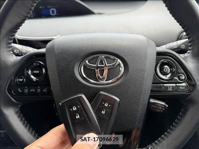 Toyota PRIUS 2019-05 7502311-17