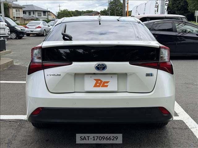 Toyota PRIUS 2019-05 7502311-22