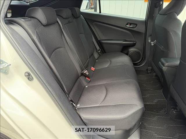 Toyota PRIUS 2019-05 7502311-25