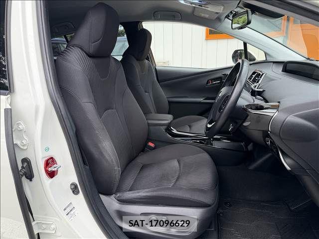 Toyota PRIUS 2019-05 7502311-8